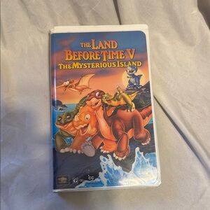 The Land Before Time V: The Mysterious Island VHS
